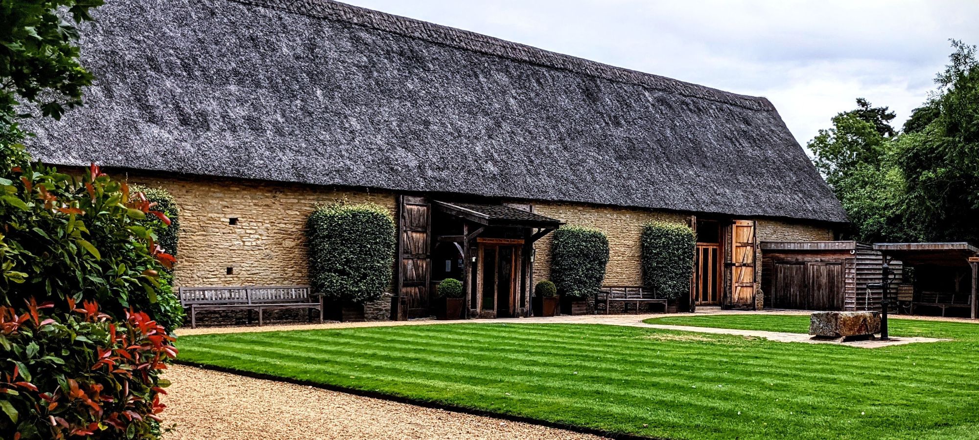 The Barn at Launton - book the best live music for your wedding