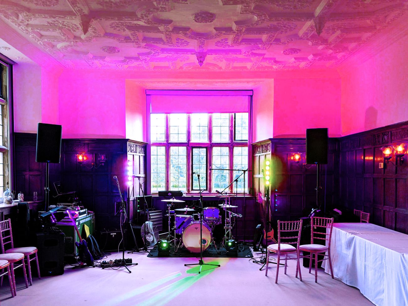 AKA Party Band in The Gallery at Wakehurst Place - Live Wedding Band | Wedding band Sussex | best Sussex wedding bands uk | best party bands | wedding entertainment | AKA Party Band