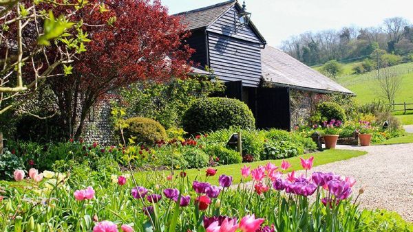 Upwaltham Barn, wedding venue in the South Downs, Sussex - Live Wedding Band | wedding band | live music band for wedding | band live wedding | wedding live band price | AKA Party Band