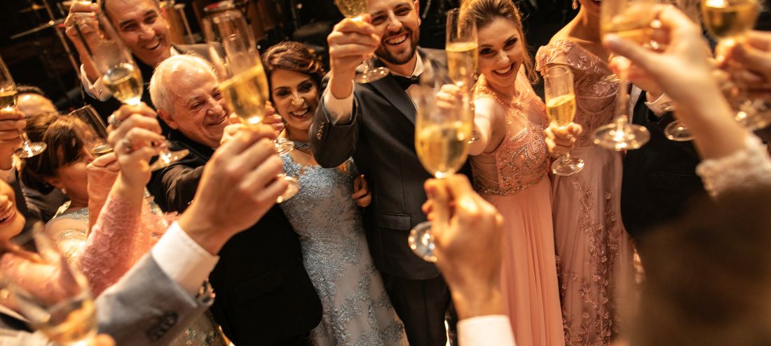 Live wedding entertainment can transform your night