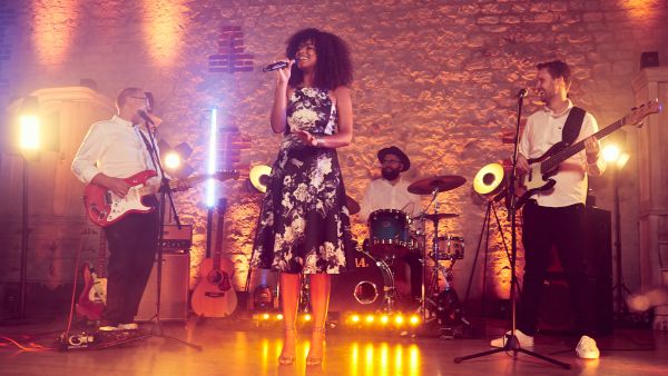 Surrey wedding entertainment at it's best with AKA's live wedding band - Live Wedding Band | How to book a wedding band | live bands for wedding | Live band wedding cost | how much is a live band for a wedding | AKA Party Band